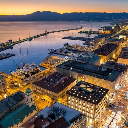 Area2 Center Luxury Apartment Rijeka Eksteriør bilde