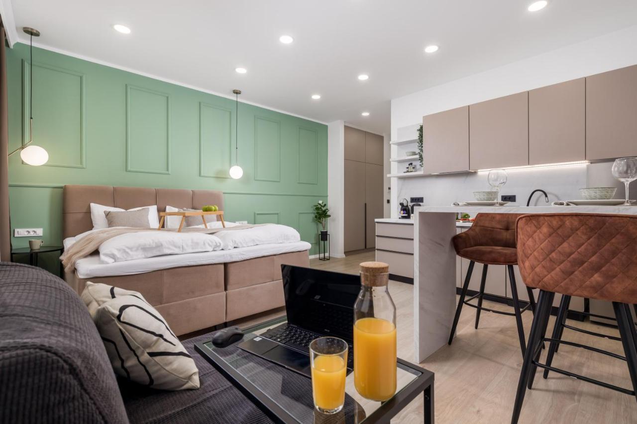 Area2 Center Luxury Apartment Rijeka Eksteriør bilde