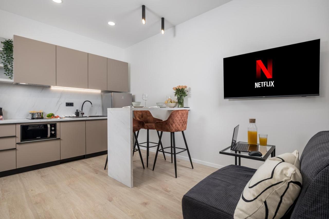 Area2 Center Luxury Apartment Rijeka Eksteriør bilde