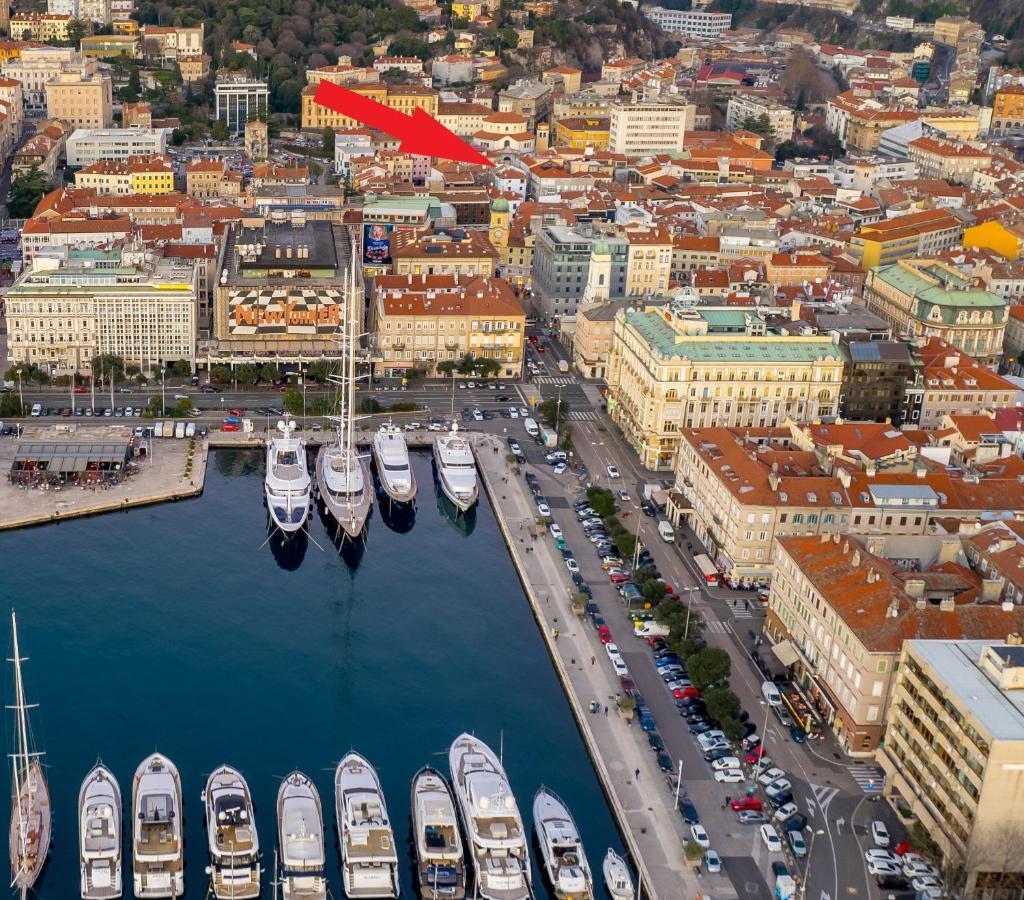 Area2 Center Luxury Apartment Rijeka Eksteriør bilde